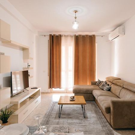 Rs Place 1-Bedroom Apartment Tirana Buitenkant foto