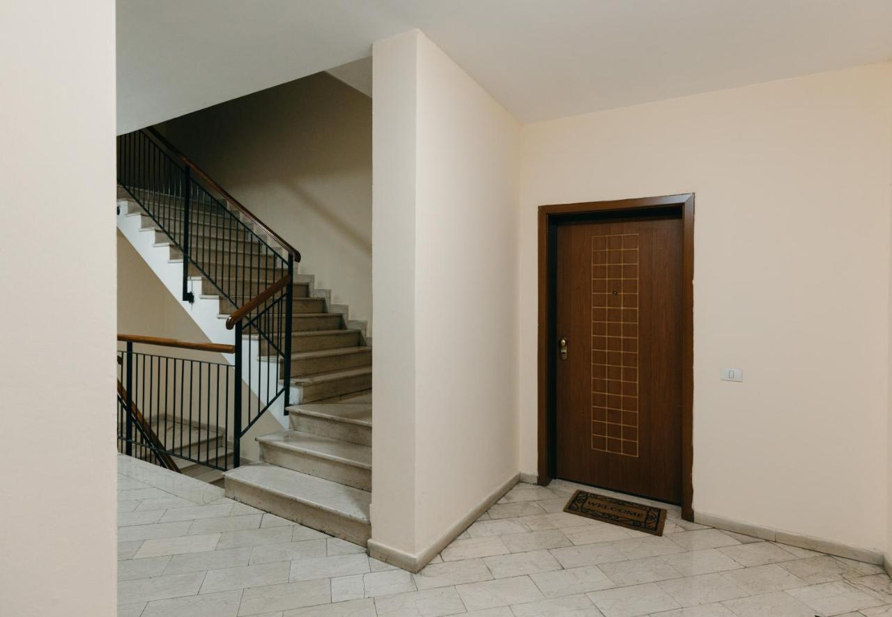 Rs Place 1-Bedroom Apartment Tirana Buitenkant foto